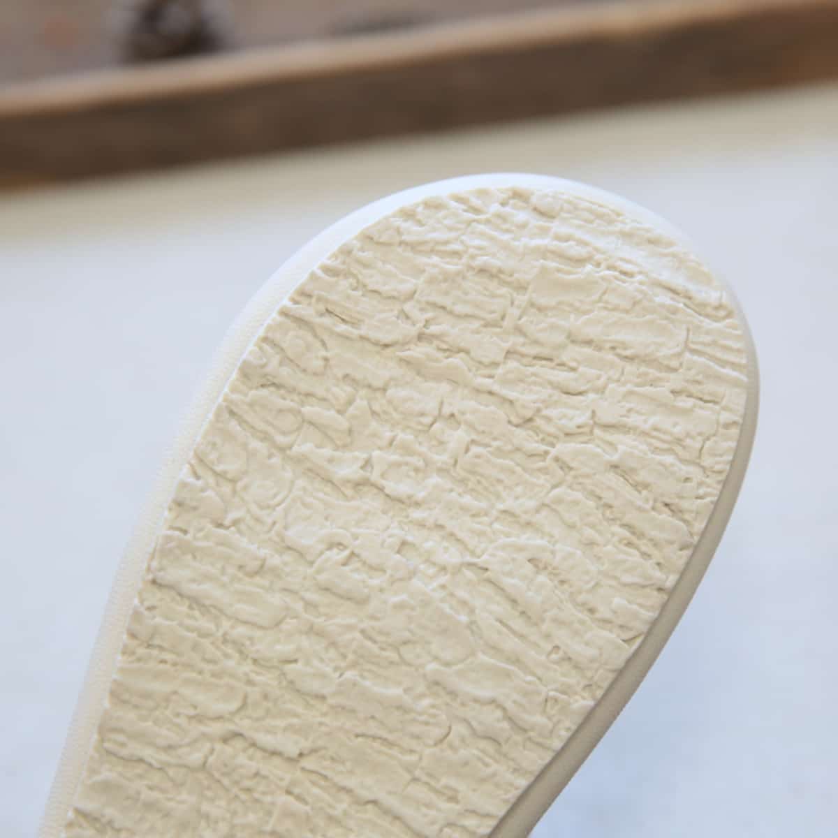 Mesh daisy bag head flat bottom half slippers summer low heel soft bottom breathable sandals