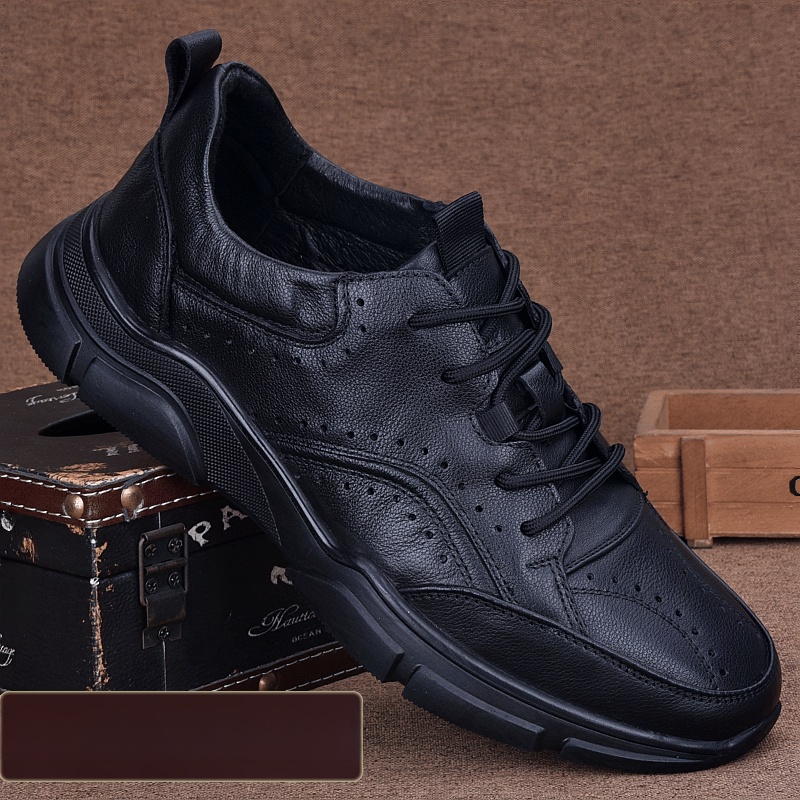 Summer leather hole shoes breathable soft-soled cowhide sneakers men's casual shoes hollow punched leather shoes