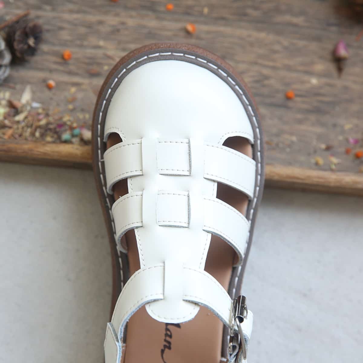 Leather hollow bag head platform big head shoes summer middle heel Roman sandals