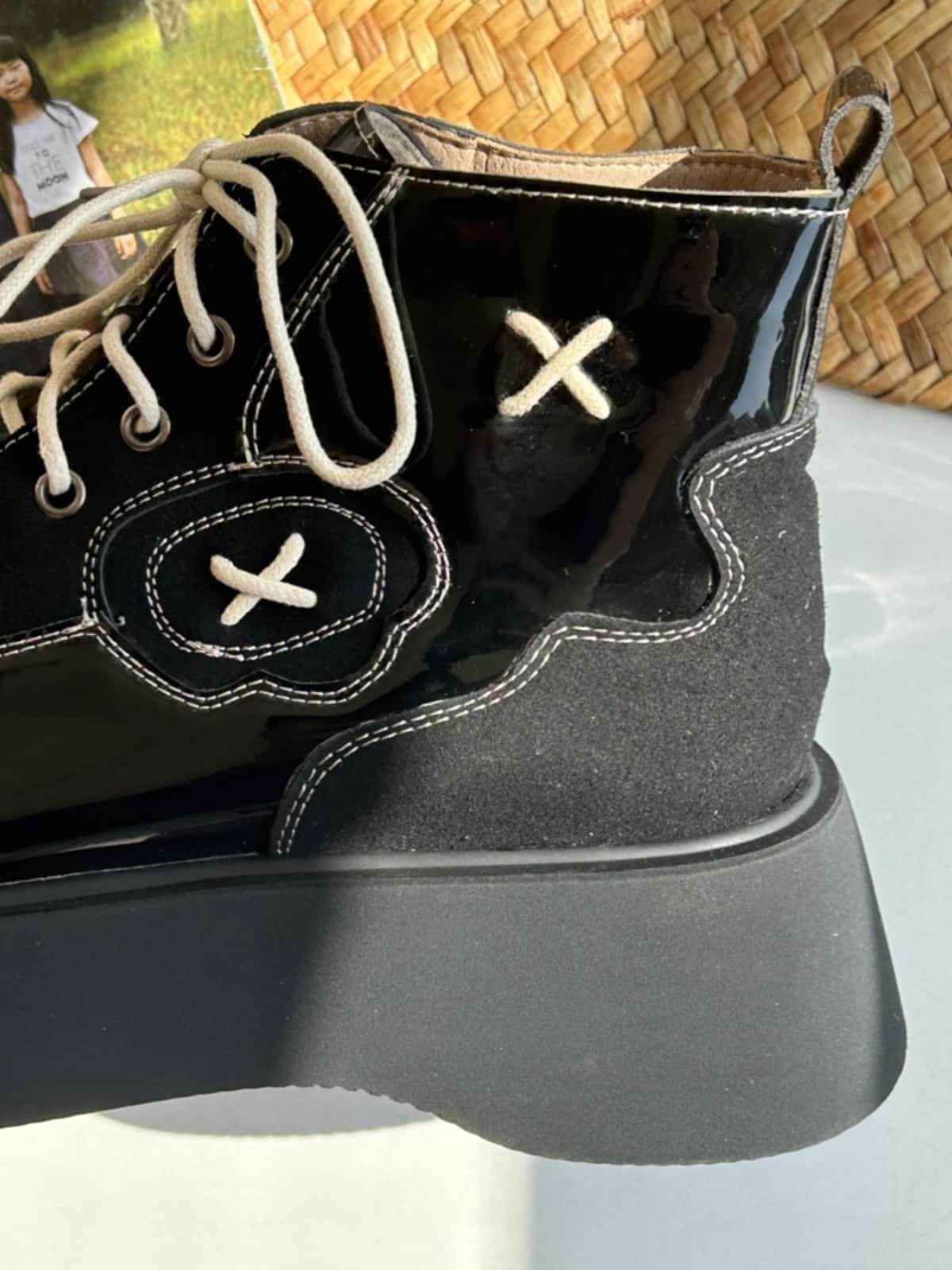 Round head lace-up thick-soled Martin boots autumn and winter black handsome trendy cool locomotive boots short boots women