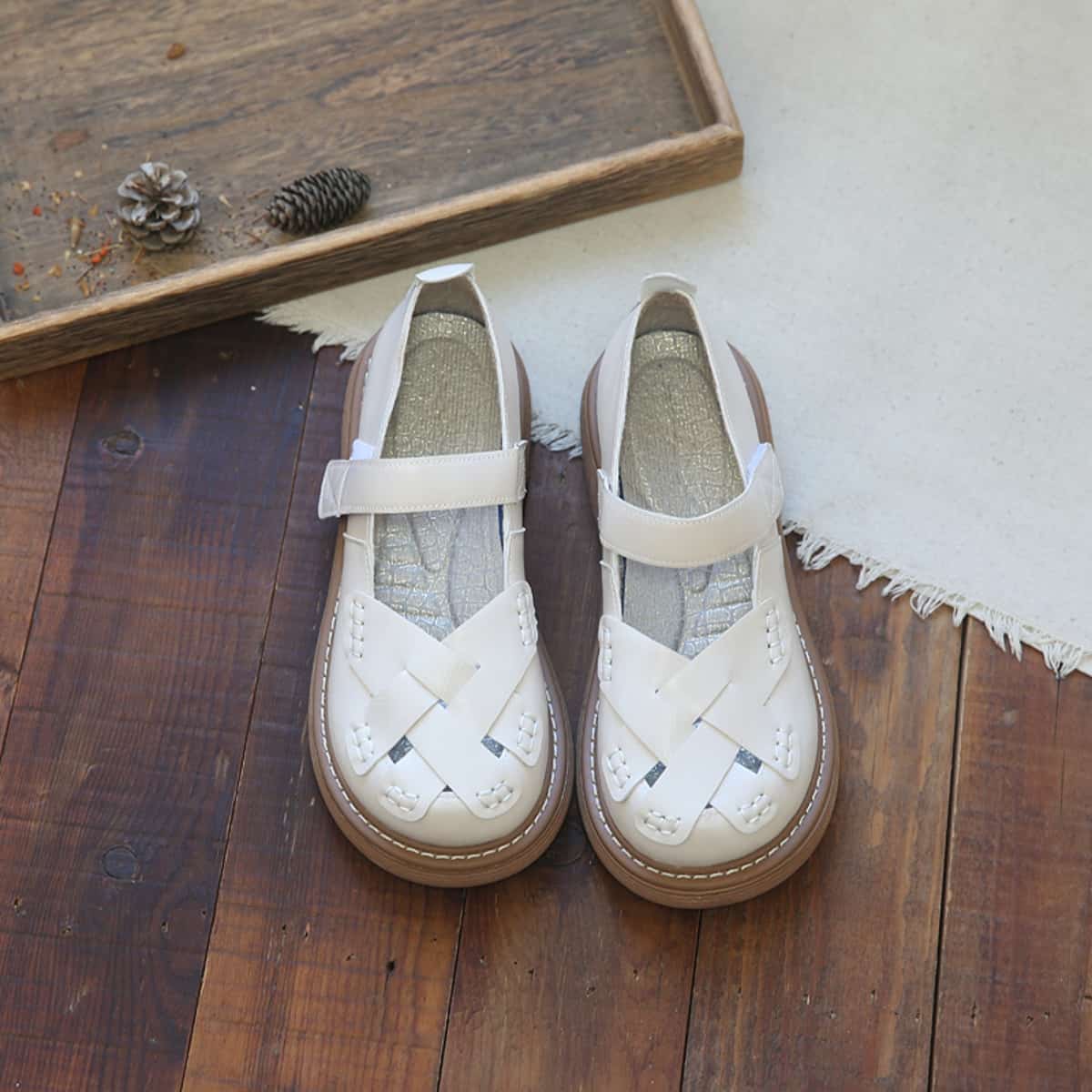 Hollow woven round head light mouth small leather shoes summer word with thick sole comfortable beige sandals