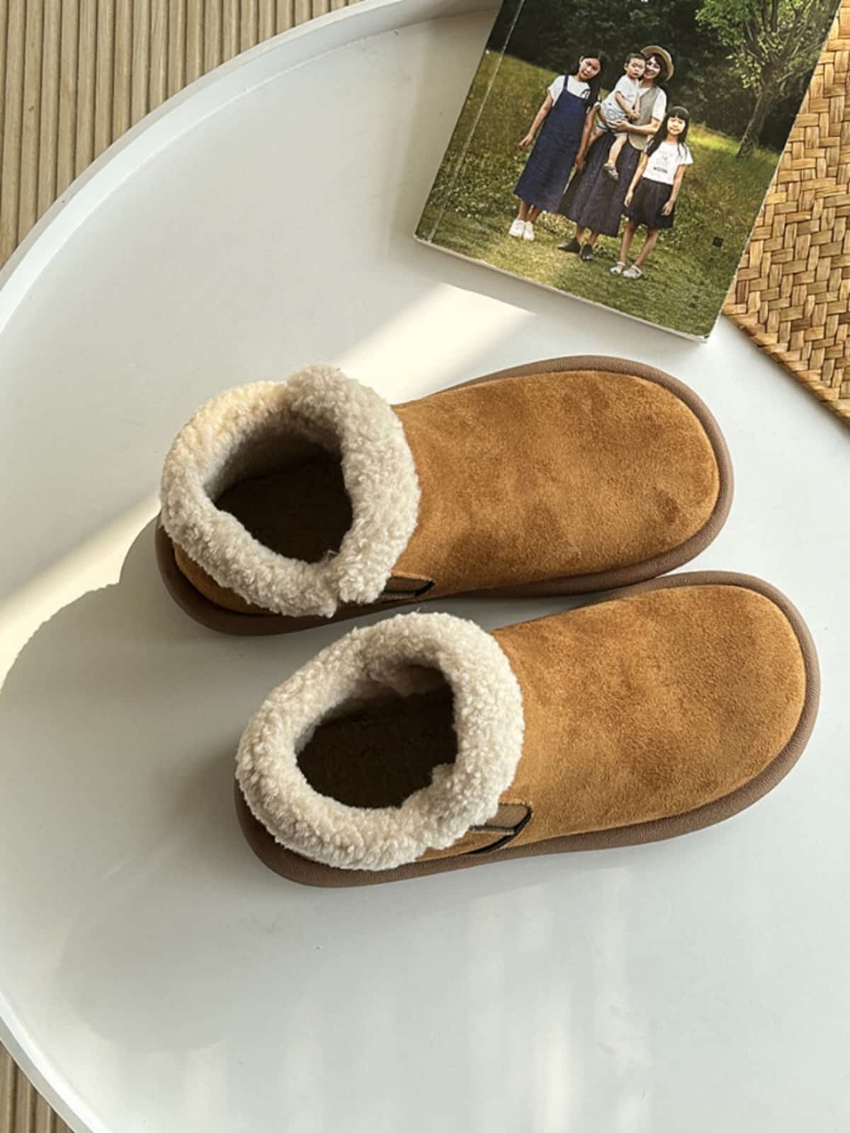 Imitation lamb wool round head flat-bottomed short boots autumn and winter warm soft and cute snow boots