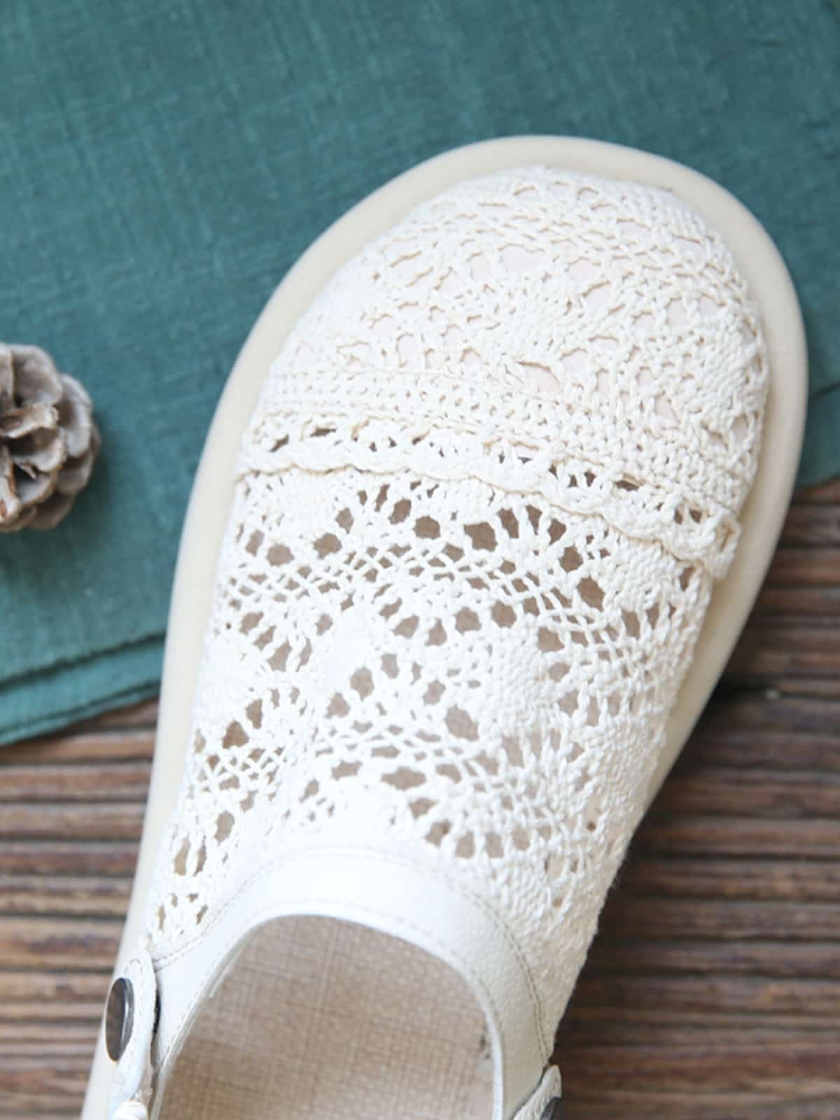 Hollow bag head flat bottom half slippers summer cotton and linen breathable soft bottom big head cool slippers