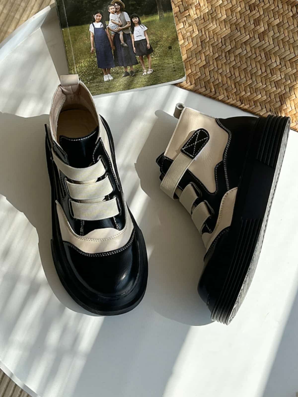 Round head platform big head shoes autumn and winter new personality versatile handsome Martin boots short boots women