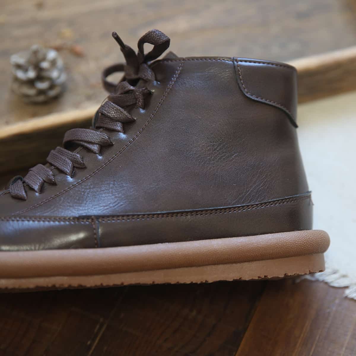 Round head strap flat bottom Martin boots winter new velvet low heel short boots