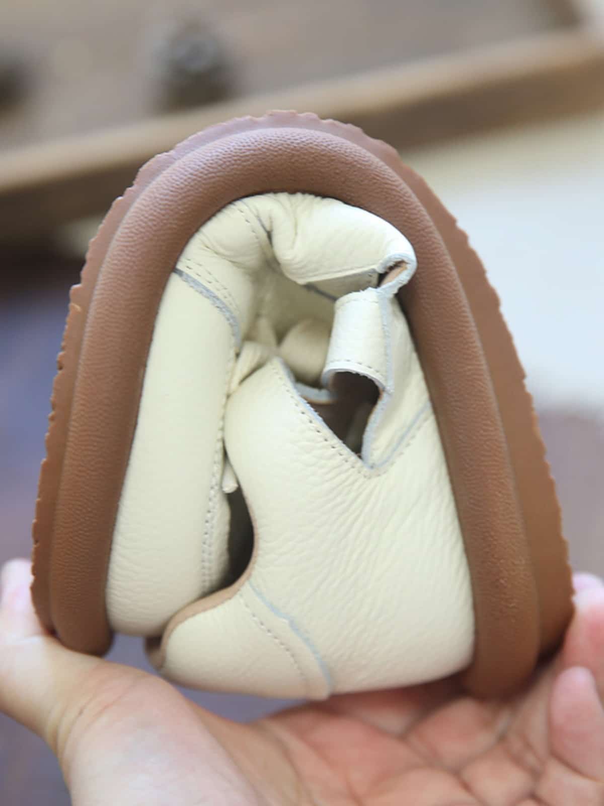 Hollow leather round head lace-up flat shoes breathable soft-soled shoes little white shoes summer