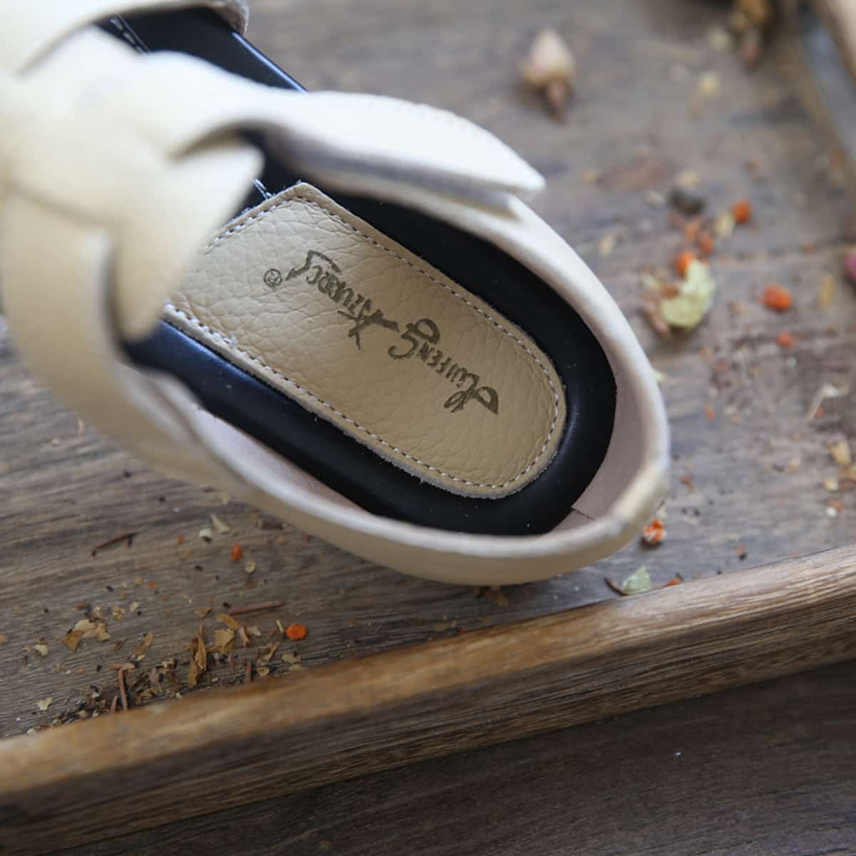 Leather hollowed-out bag head flats summer comfortable soft-soled Roman sandals