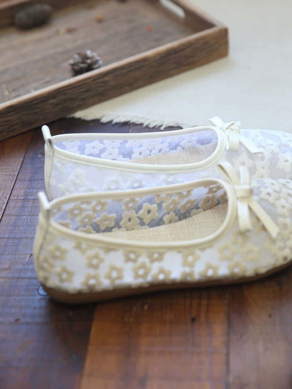 Mesh daisy round head shallow mouth flat shoes summer cotton and linen soft sole one foot single shoes net shoes