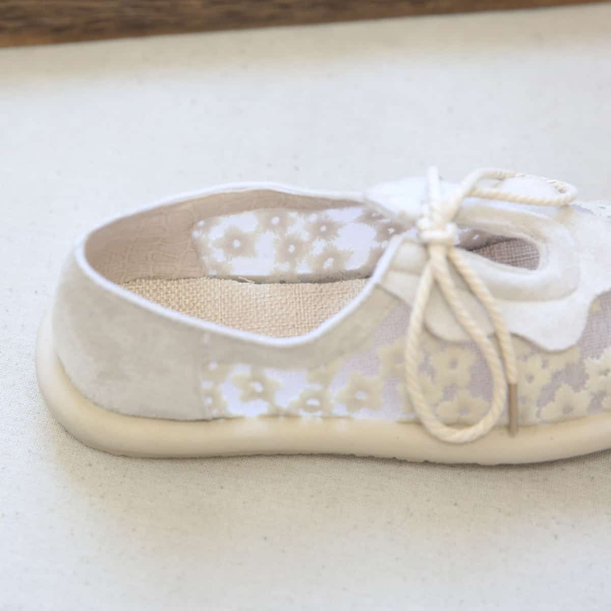 Mesh daisy round head shallow mouth flats summer sweet ruffle edge lace up comfortable single shoes