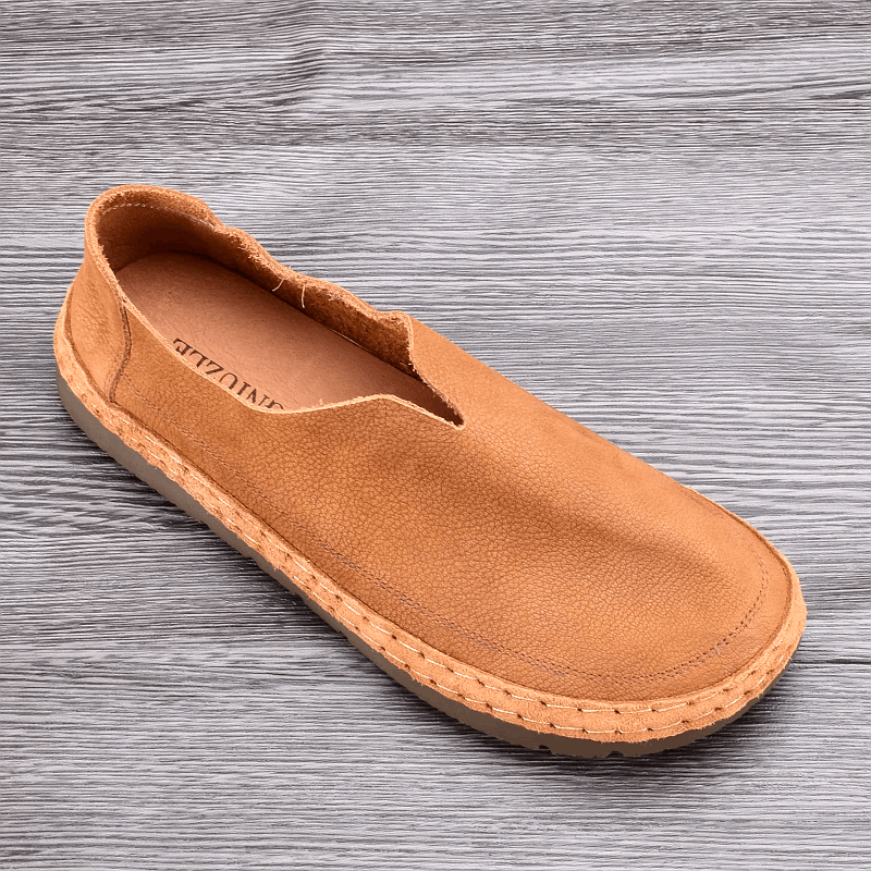 Breathable one-pedal Doudou shoes men's leather soft-soled lazy driving shoes lightweight shock-absorbing casual single-layer leather shoes