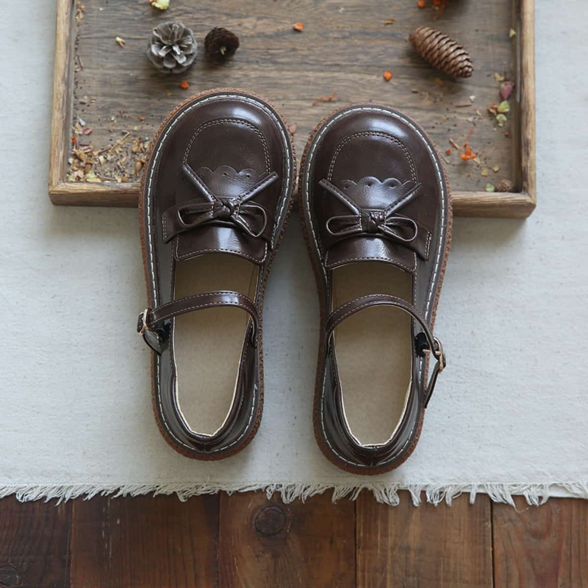 College style round head platform big head shoes girl word belt Mary Jane shoes sandals women