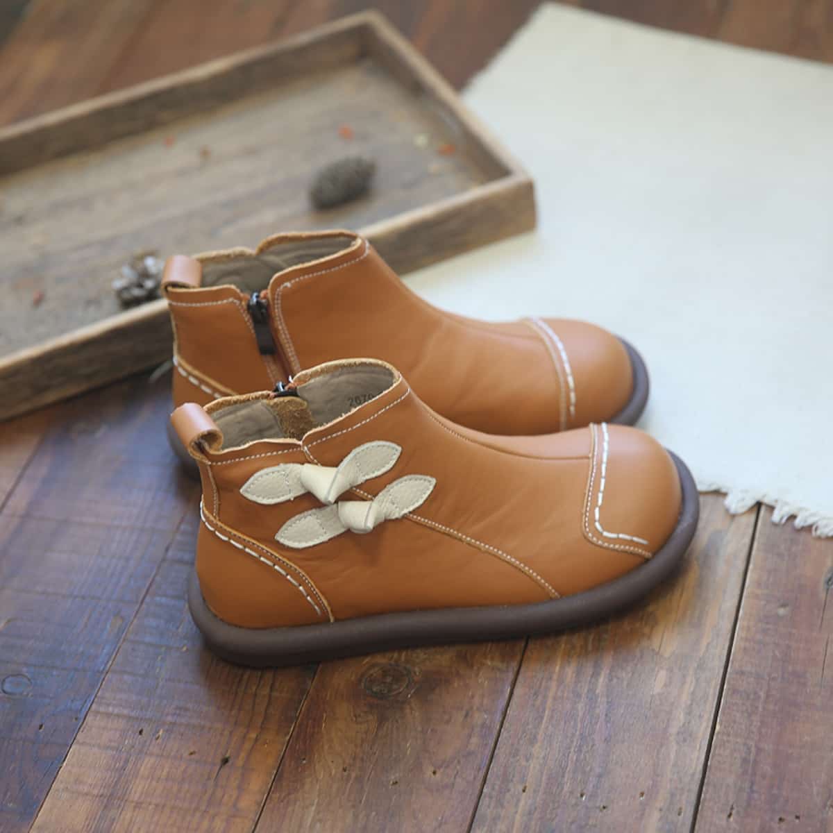 Leather round head flat bottom short boots autumn new side zipper comfortable low heel women's boots