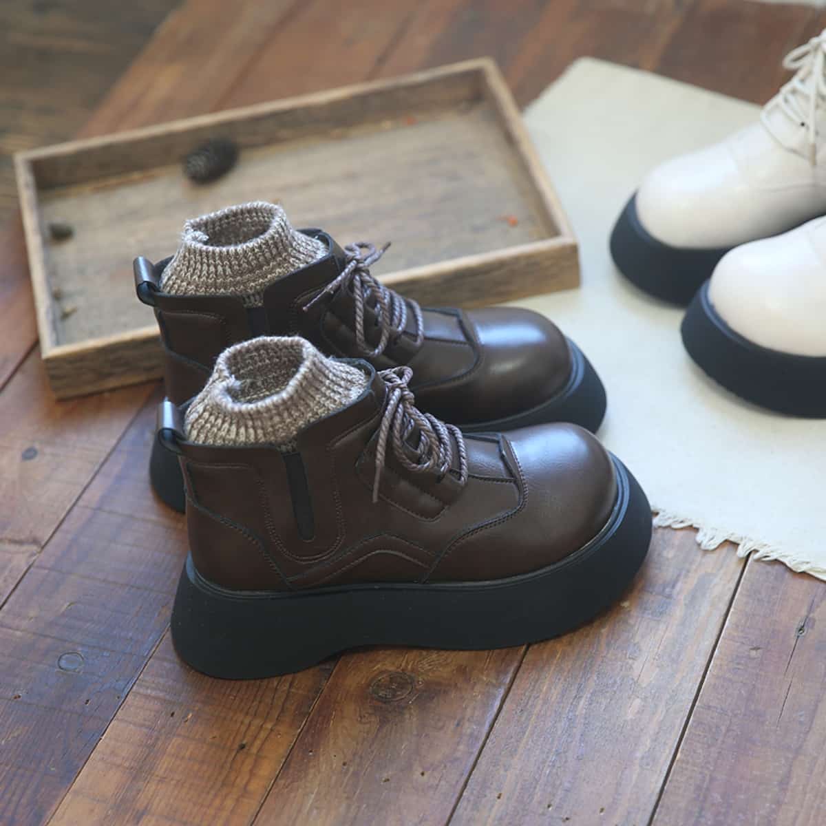 Round head lace-up thick-soled big-head shoes Winter college wind wool mouth fleece short boots