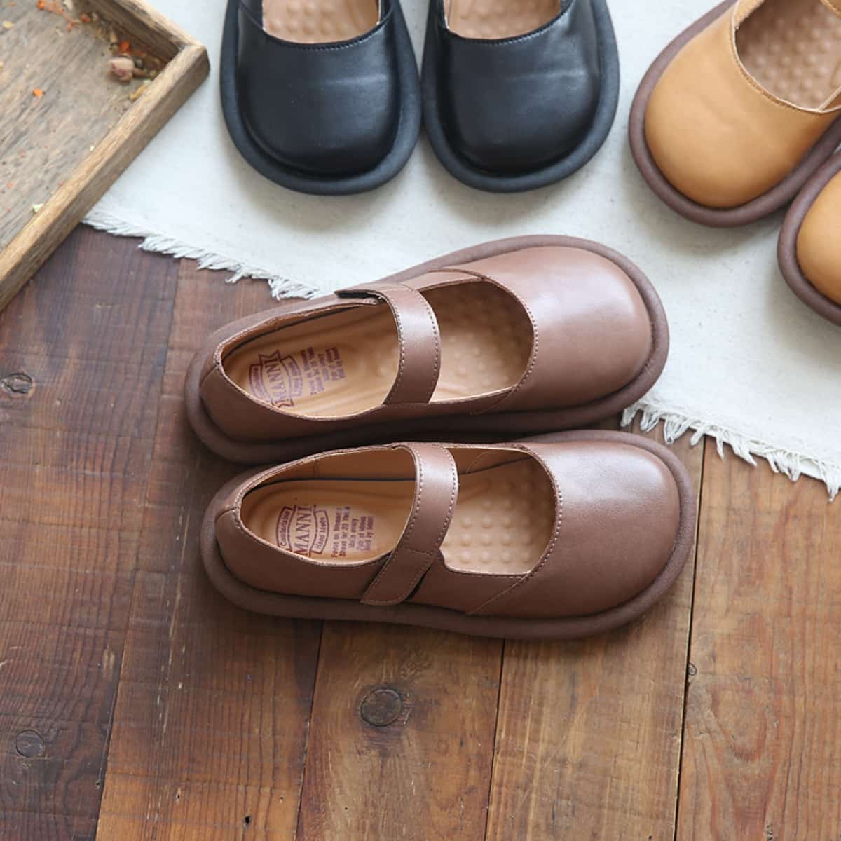 Leather round head shallow mouth flat shoes college comfortable soft sole small leather shoes single shoes women