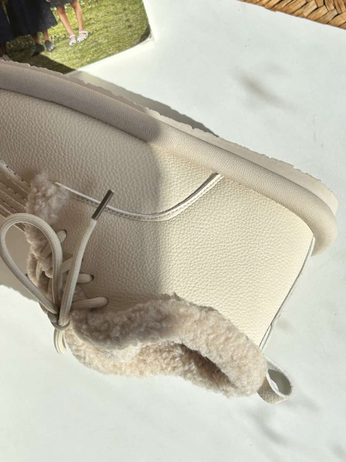 Imitation lamb wool round head lace-up short boots winter soft and cute beige warm flat-bottomed snow boots