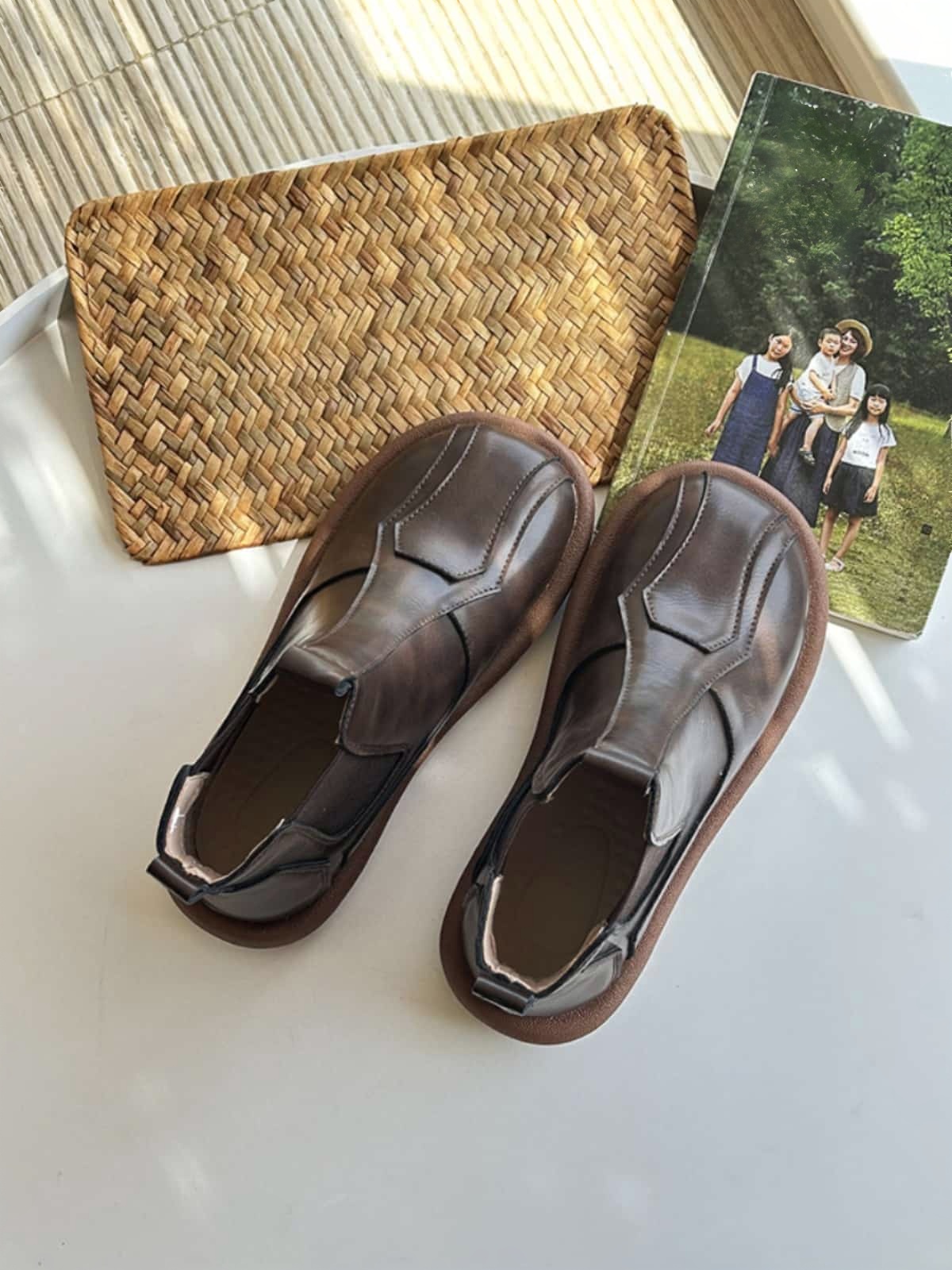 Round head glossy flat-bottomed  boots women's new low-heeled comfortable short boots