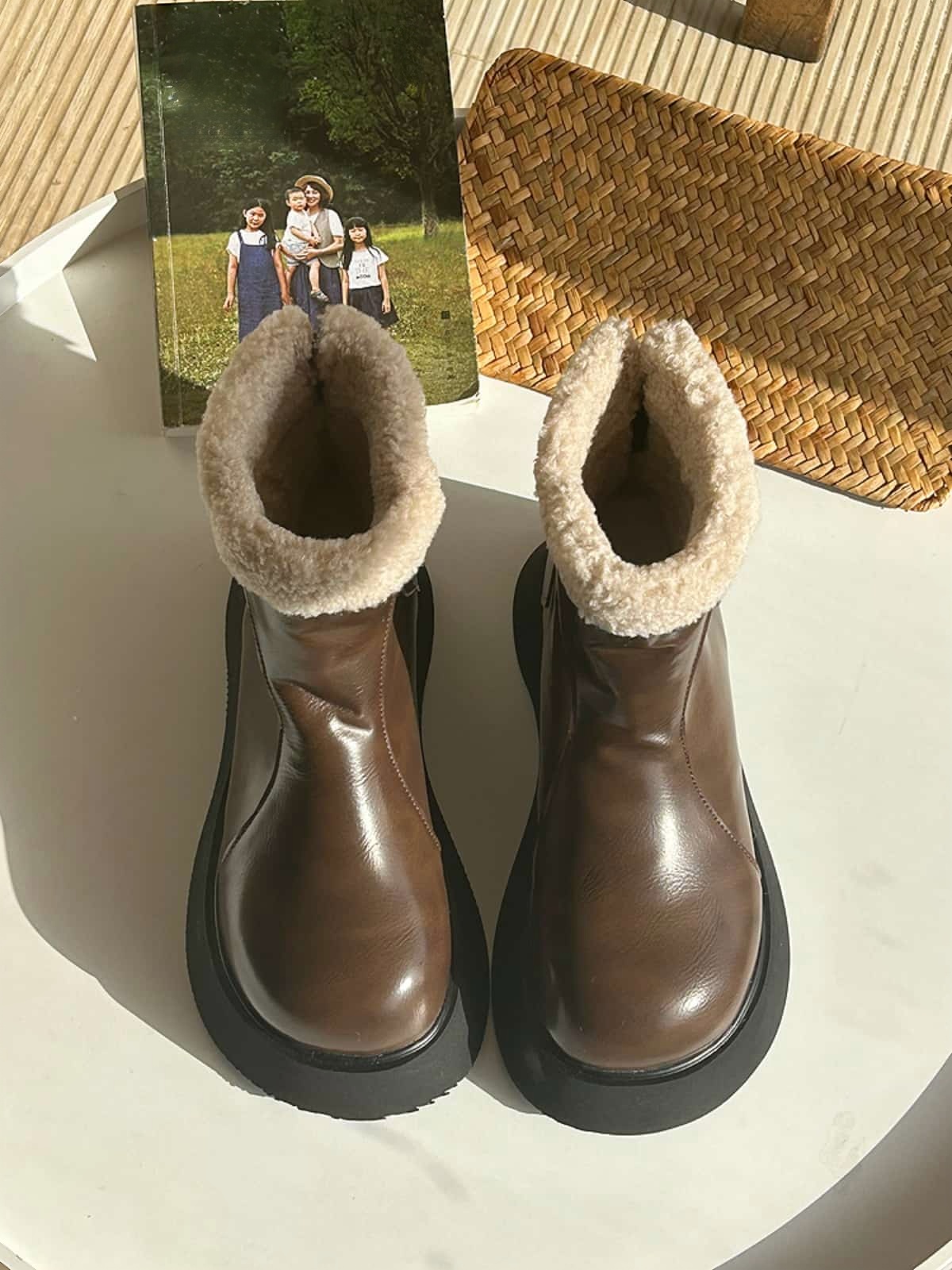 Round head thick-soled Martin boots winter imitation lamb wool black height-enhancing handsome short boots