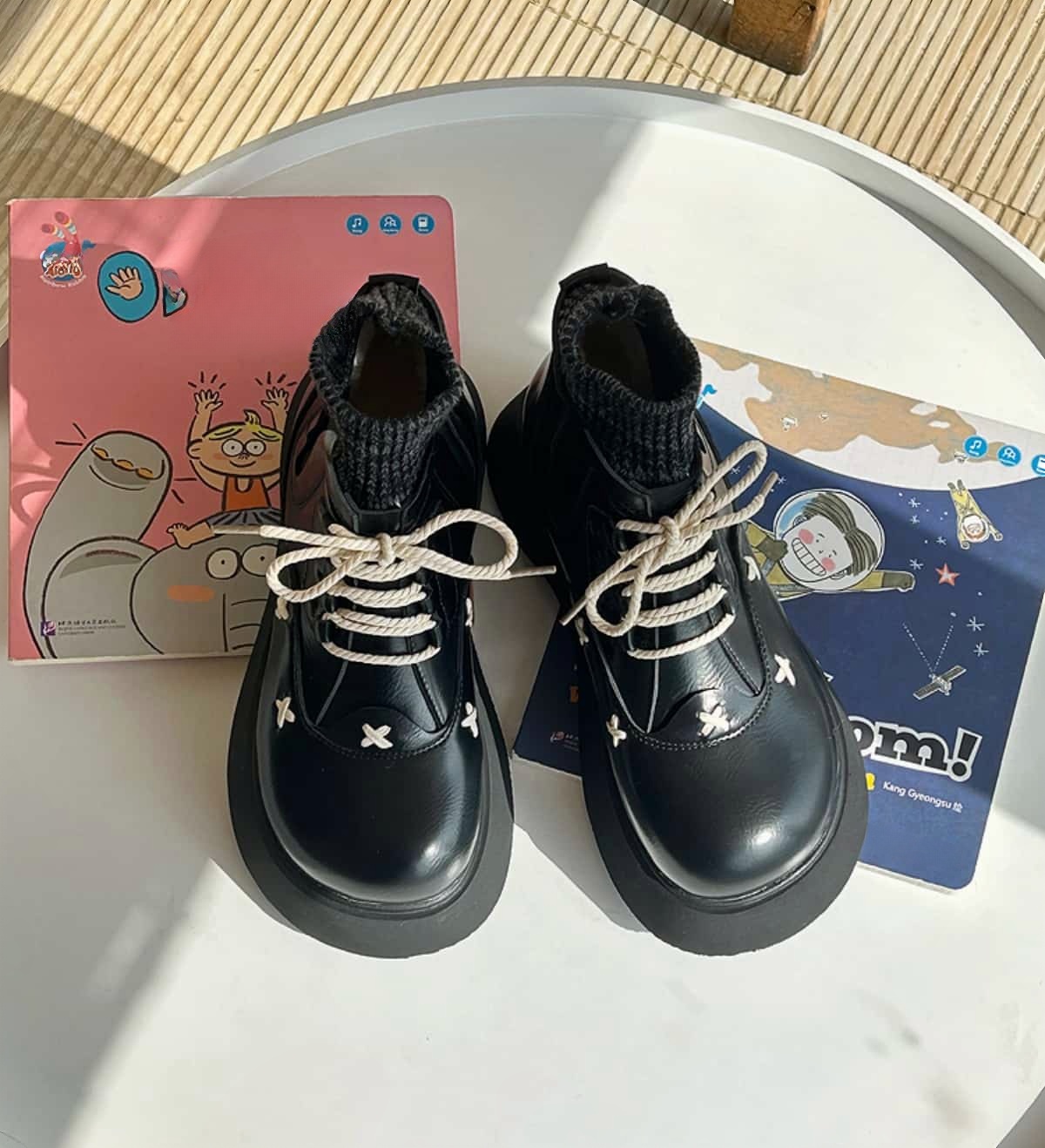 Round head lace-up thick-soled big head shoes winter wool mouth soft cute black small leather shoes Martin boots women