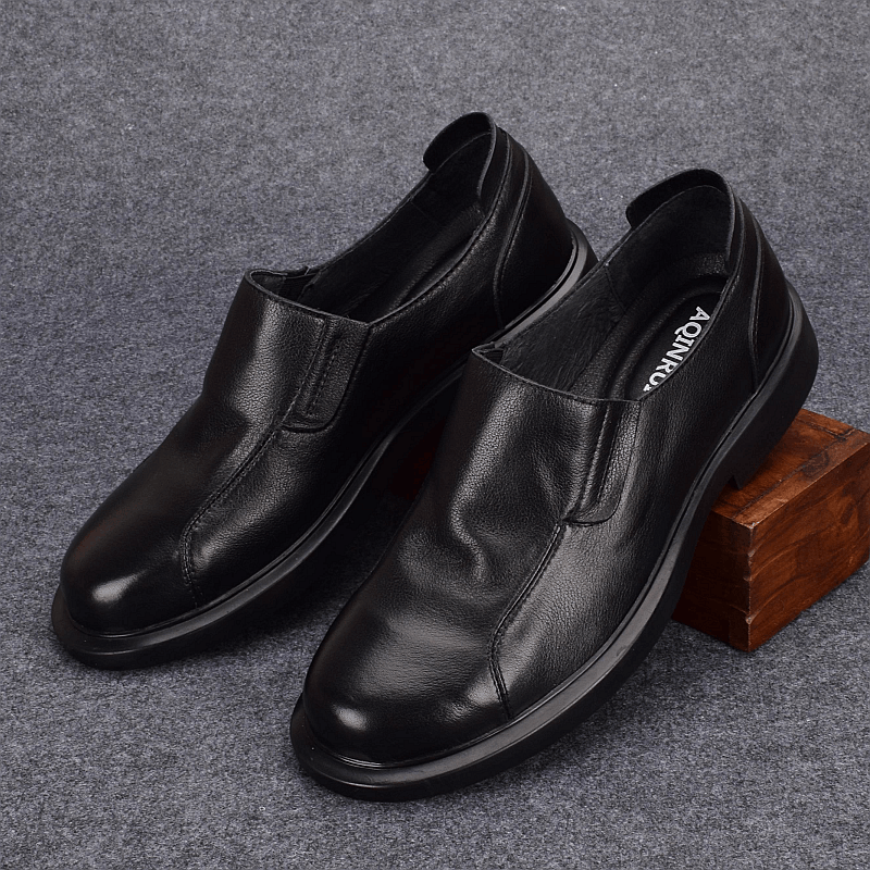 Men's casual leather shoes, genuine leather, first layer cowhide, youth business dress shoes, wide feet and breathable