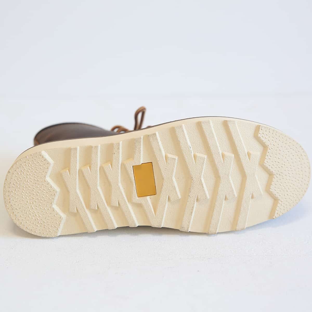 First layer cowhide round head strap flat bottom Martin boots women's autumn new couple short boots