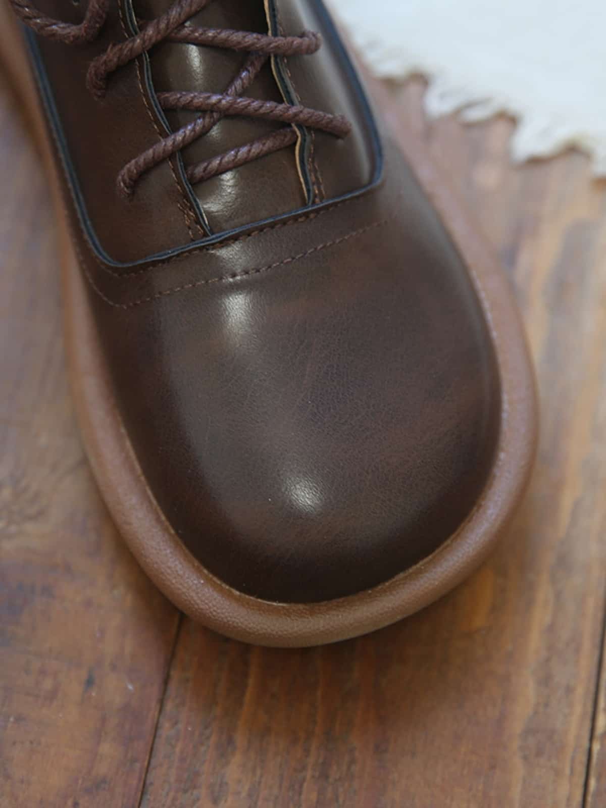 Round head lace-up flat-soled Martin boots autumn new low-heeled soft-soled short boots