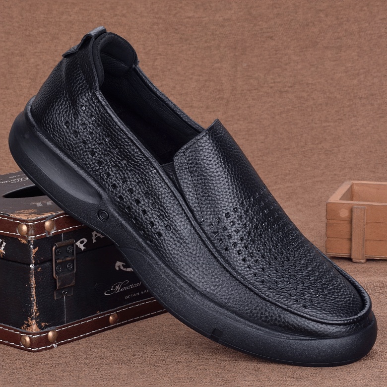 Summer breathable men's hole shoes genuine leather hollow leather shoes business soft sole lightweight large size shoes 4546