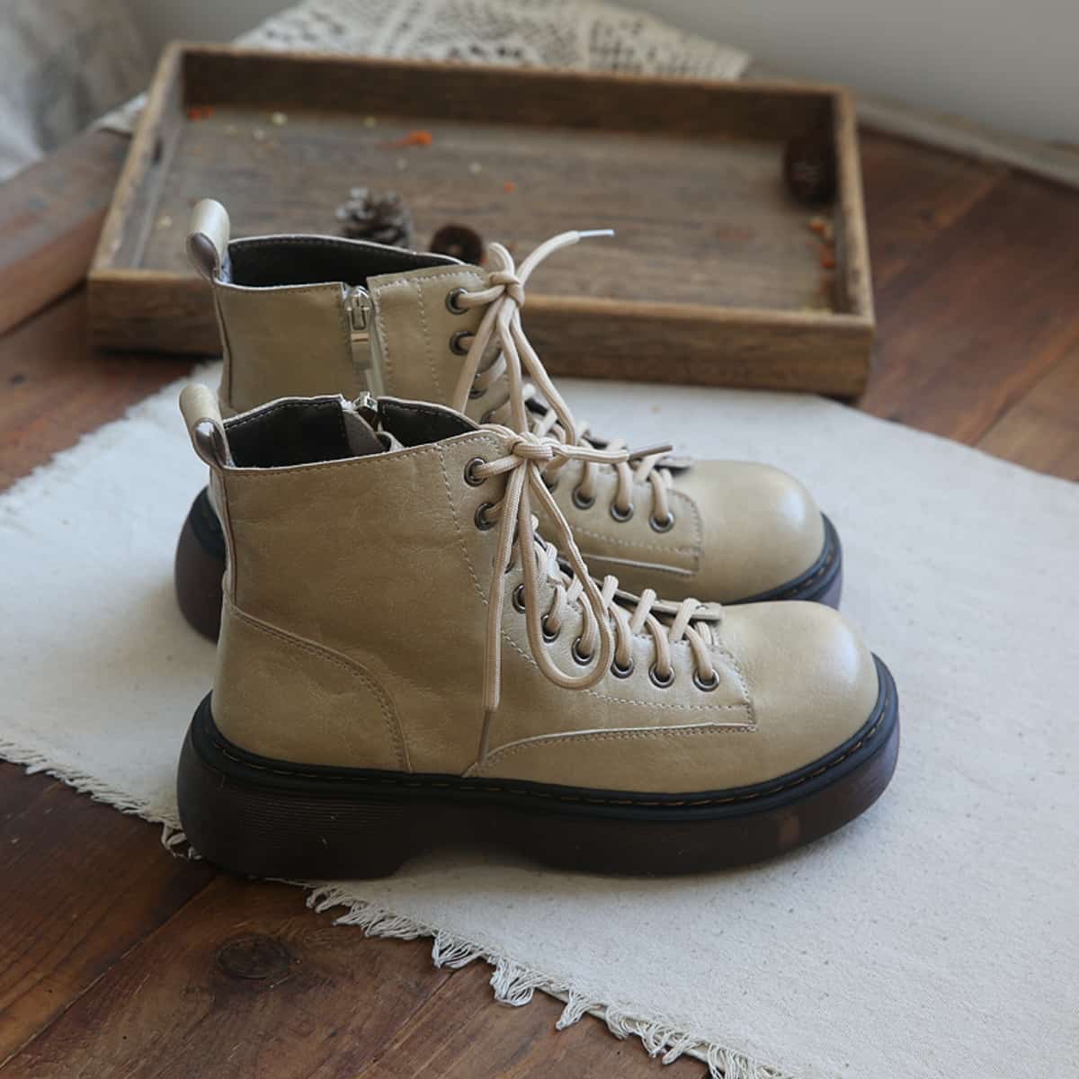 Round head lace-up thick-soled Martin boots black classic handsome locomotive boots short boots women