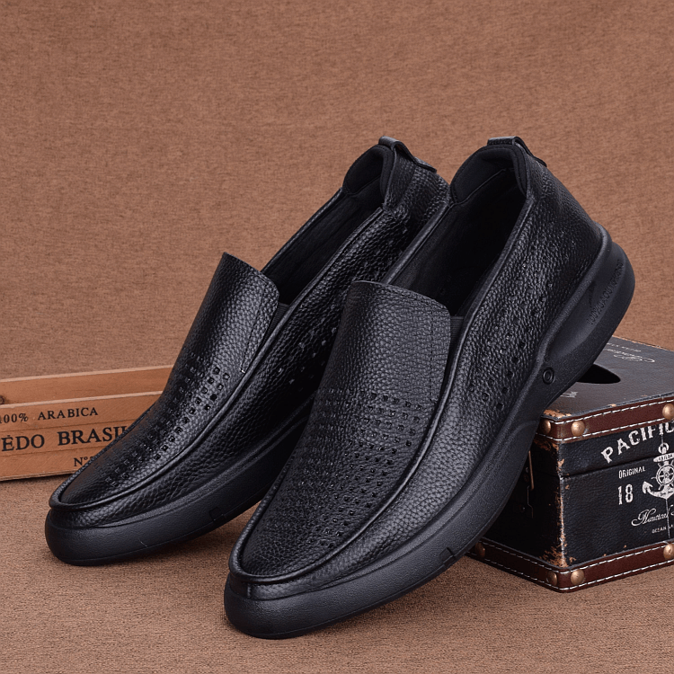 Summer breathable men's hole shoes genuine leather hollow leather shoes business soft sole lightweight large size shoes 4546