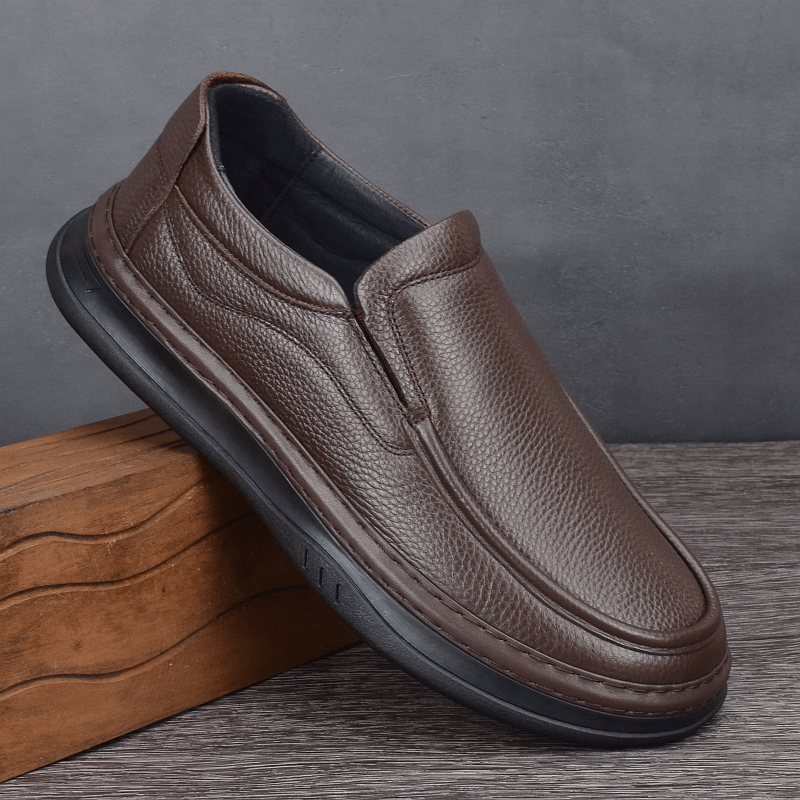 Leather men's leather shoes men's cowhide shoes business casual shoes round head foot cover soft sole thick sole wear-resistant one-pedal men's s