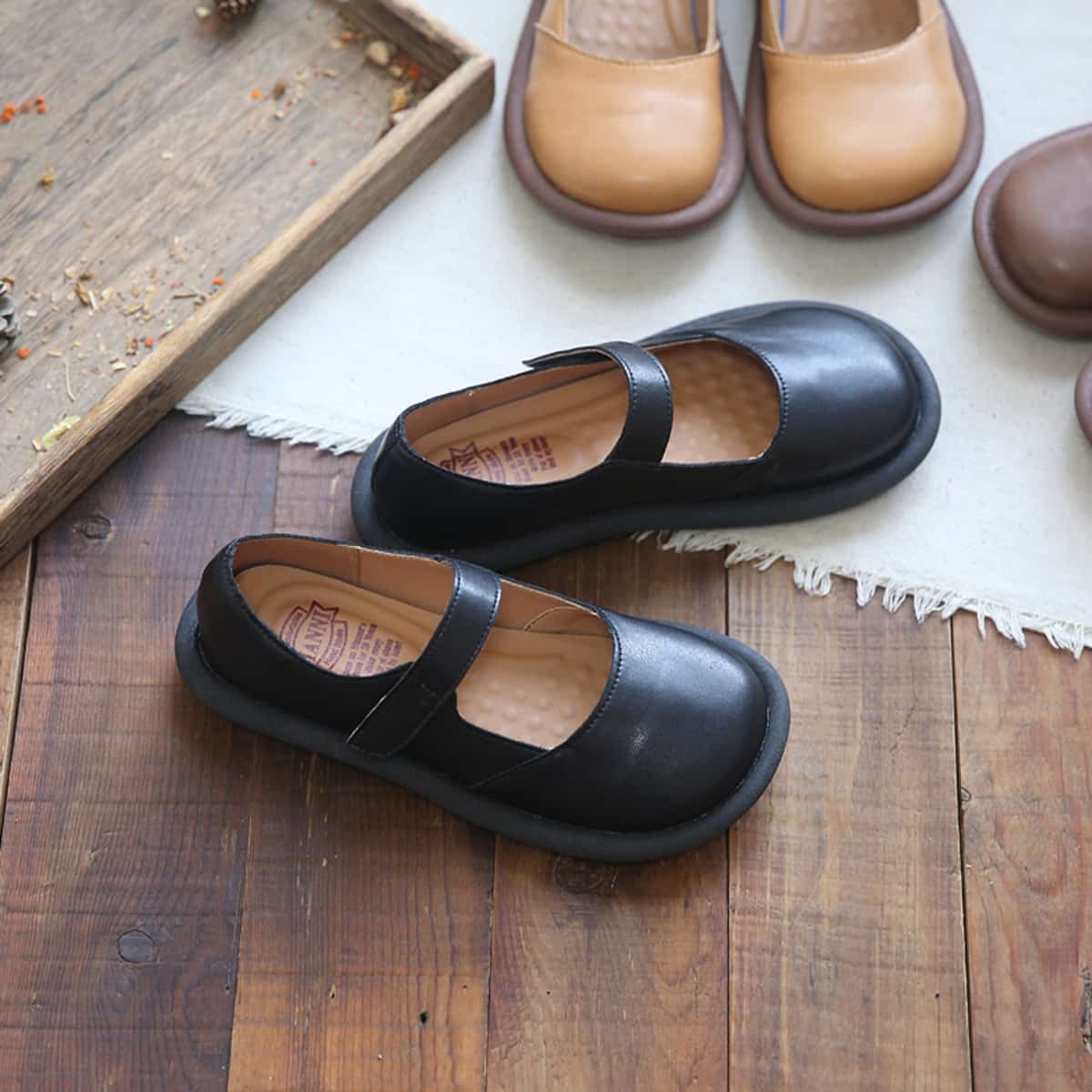 Leather round head shallow mouth flat shoes college comfortable soft sole small leather shoes single shoes women
