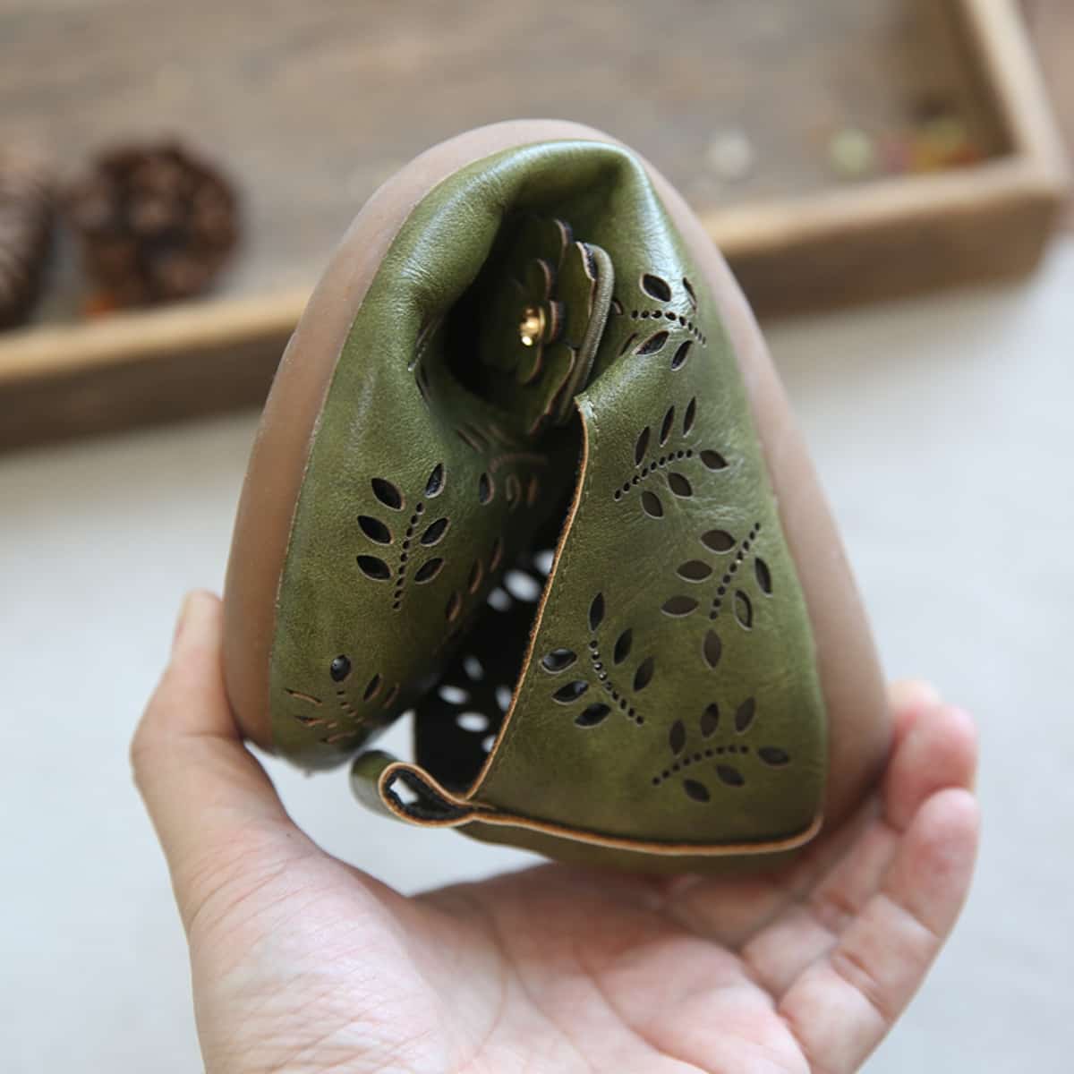 Hollow petal bag head flat shoes cotton and linen handmade comfortable soft sole one word with sandals