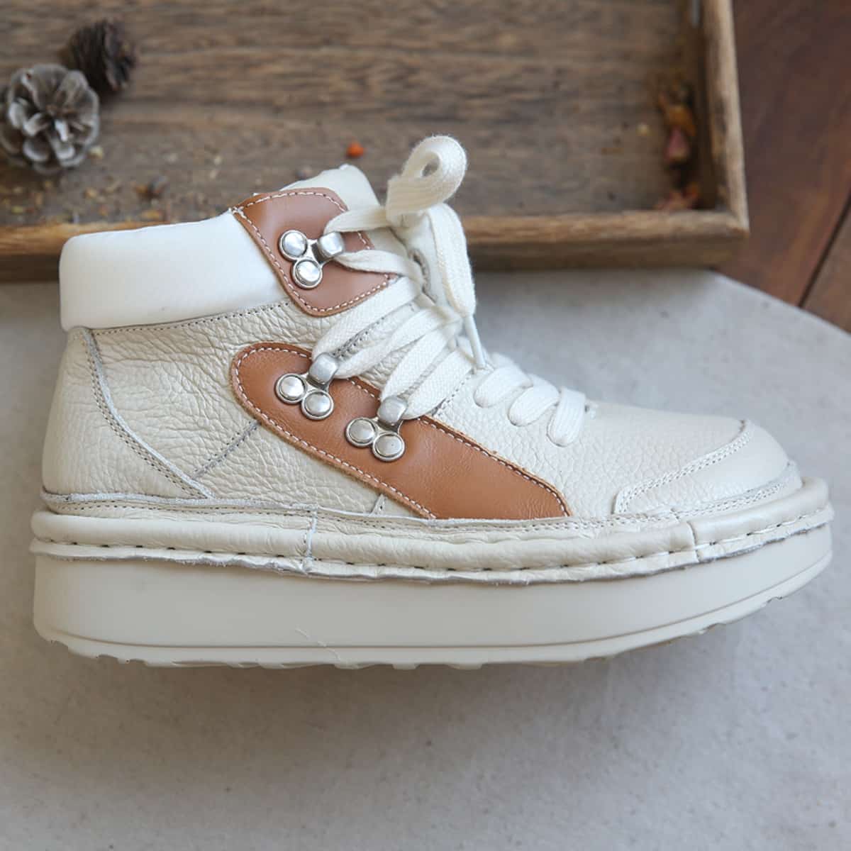 Leather round head lace-up platform big head shoes comfortable short boots women's autumn