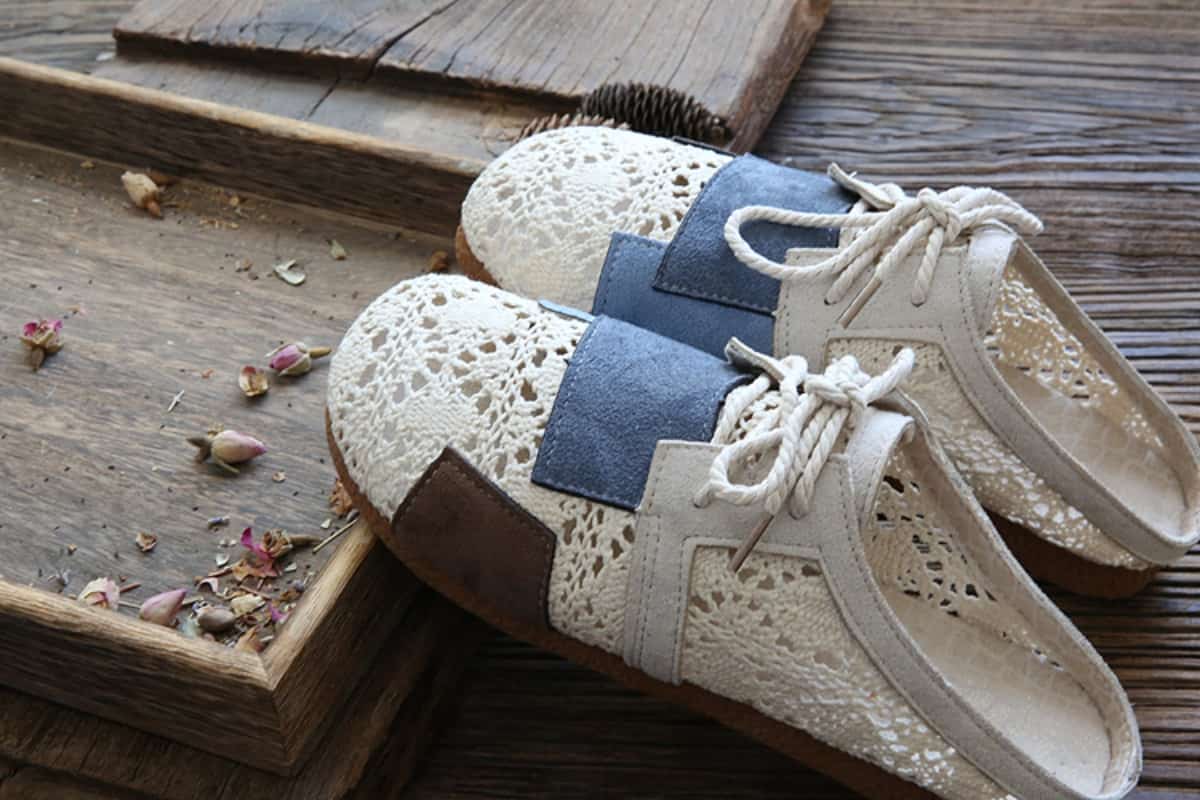 Hollow bag head flat shoes summer new color matching versatile comfortable cool slippers