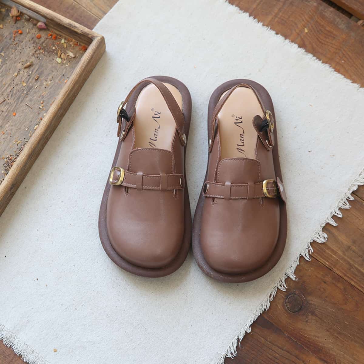 Leather bag head flat-soled big head shoes summer comfortable soft-soled Roman cool slippers