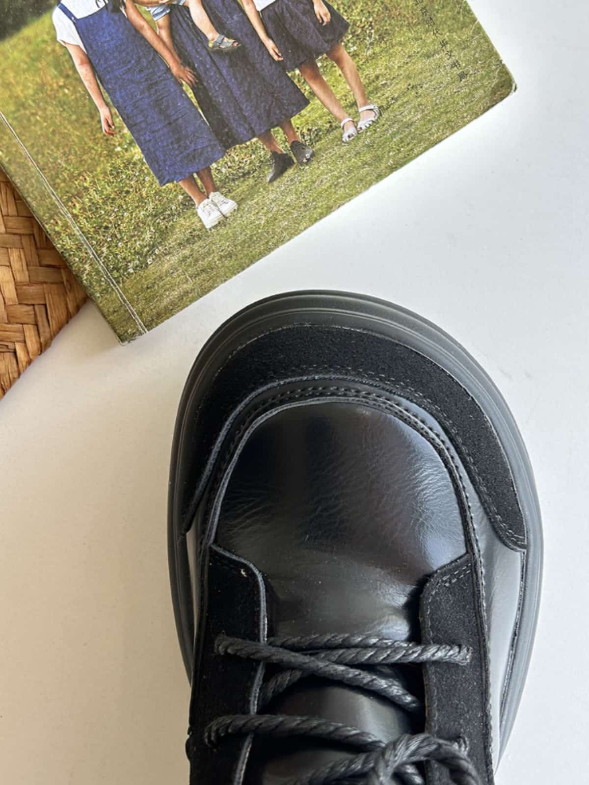 Round head lace-up thick-heeled Martin boots, new high-heeled trendy motorcycle boots, short boots for women