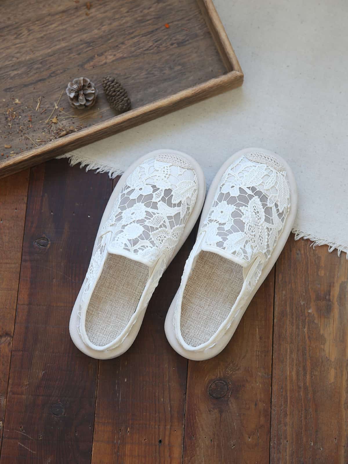 Mesh bag head flat bottom half slippers summer hand embroidered cotton and linen breathable soft bottom cool slippers