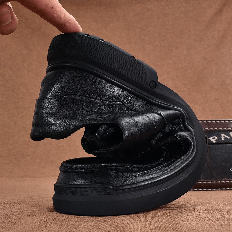 Leather lightweight men's casual leather shoes men's first layer cowhide lace-up thick-soled wide-headed business casual shoes