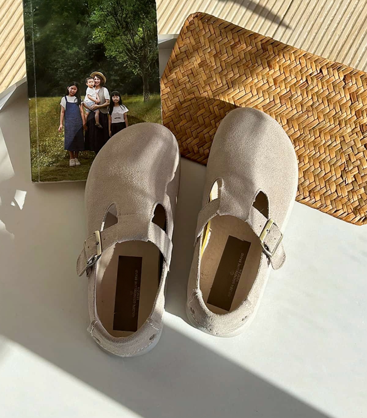 Leather Birkenstocks women's new soft-soled single shoes, one-pedal buckle, shallow mouth lazy shoes