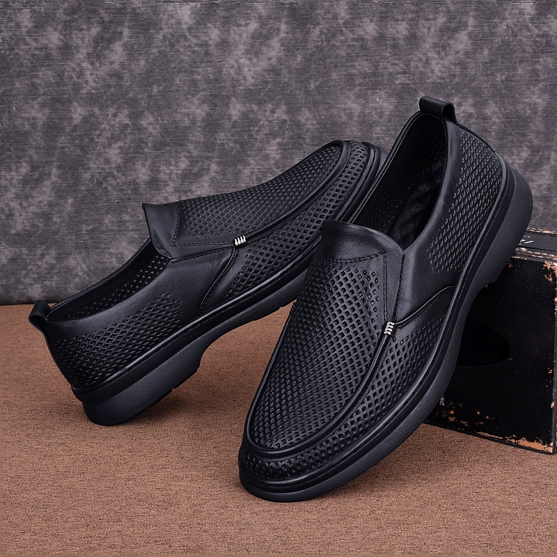 Summer business leisure hollow leather shoes men's leather sandals breathable soft sole large size hole shoes soft leather