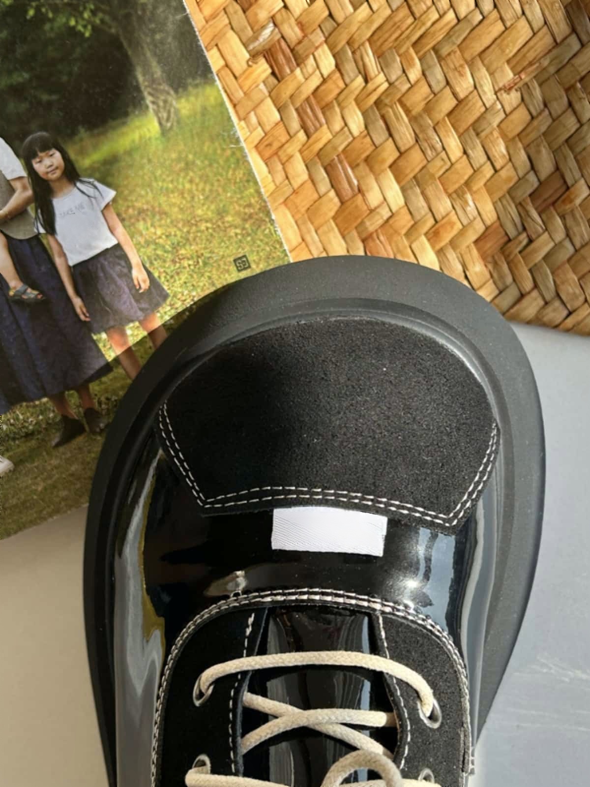 Round head lace-up thick-soled Martin boots autumn and winter black handsome trendy cool locomotive boots short boots women