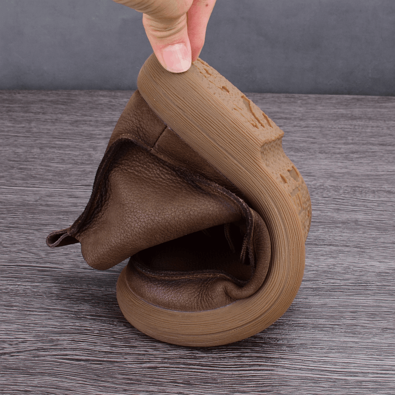 Autumn and winter leather Martin boots men's first layer cowhide breathable soft sole casual leather shoes fashion boots men