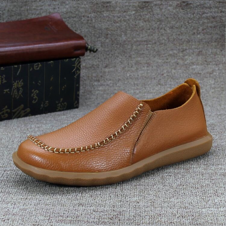 Leather casual leather shoes men's first layer cowhide lazy shoes beef tendon sole one pedal soft sole driving shoes tide