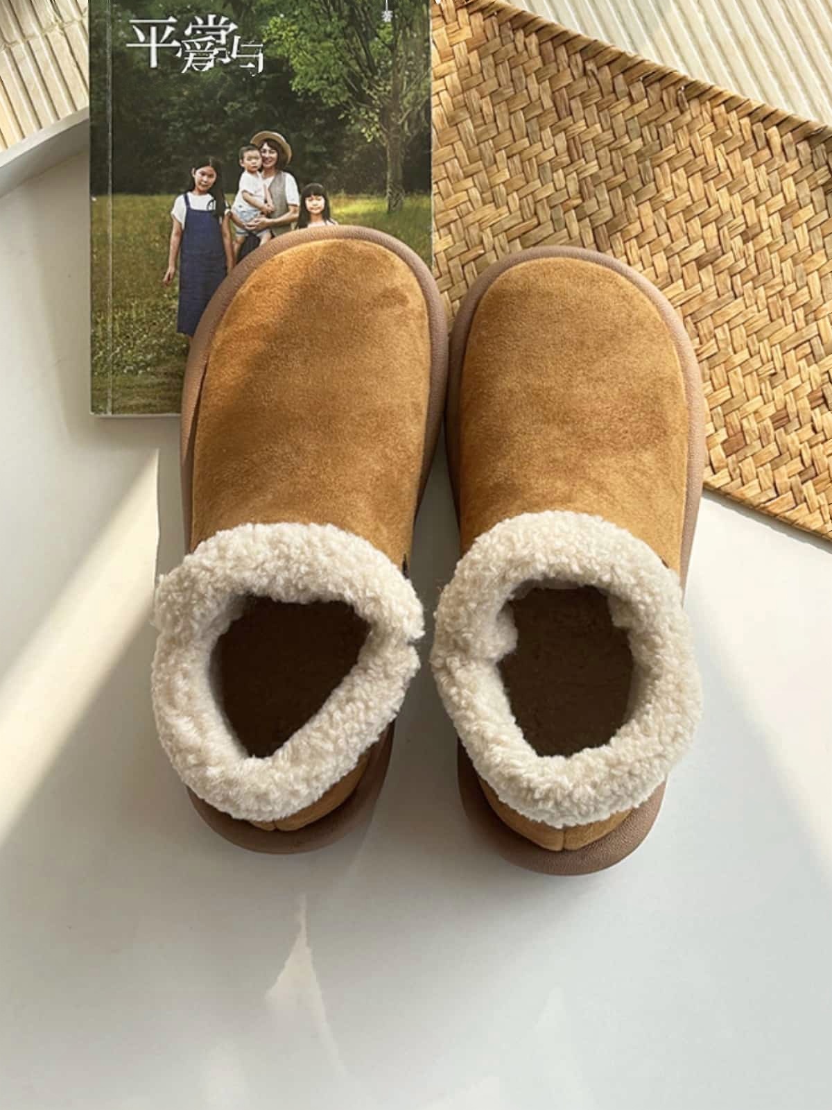 Imitation lamb wool round head flat-bottomed short boots autumn and winter warm soft and cute snow boots
