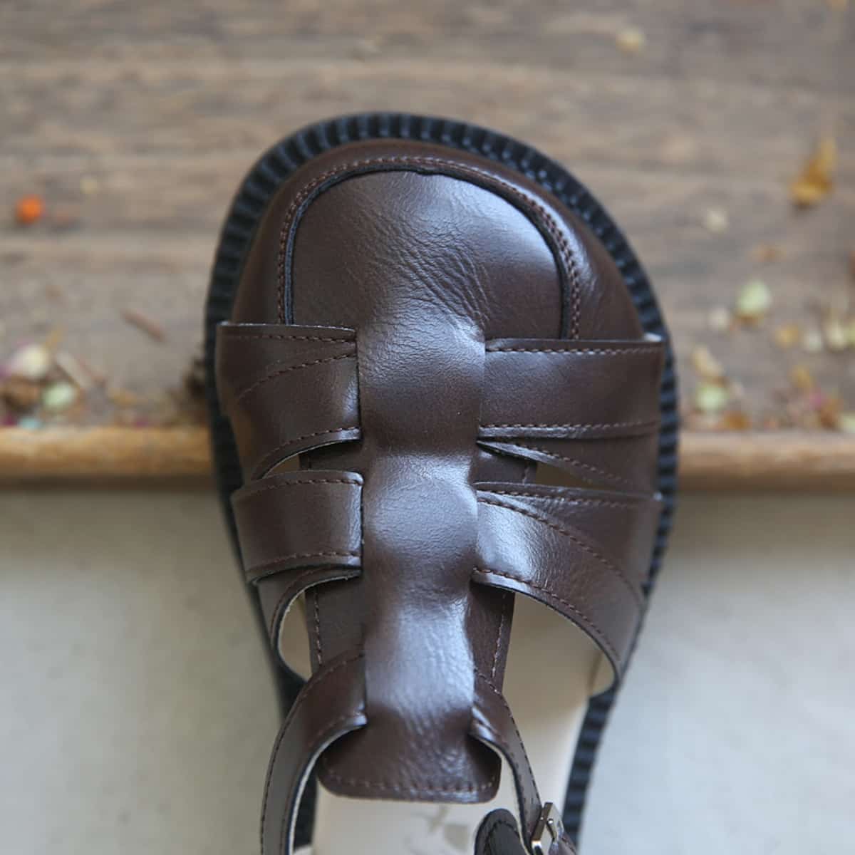 Glossy hollow bag head flats summer college style versatile big head shoes Roman sandals women