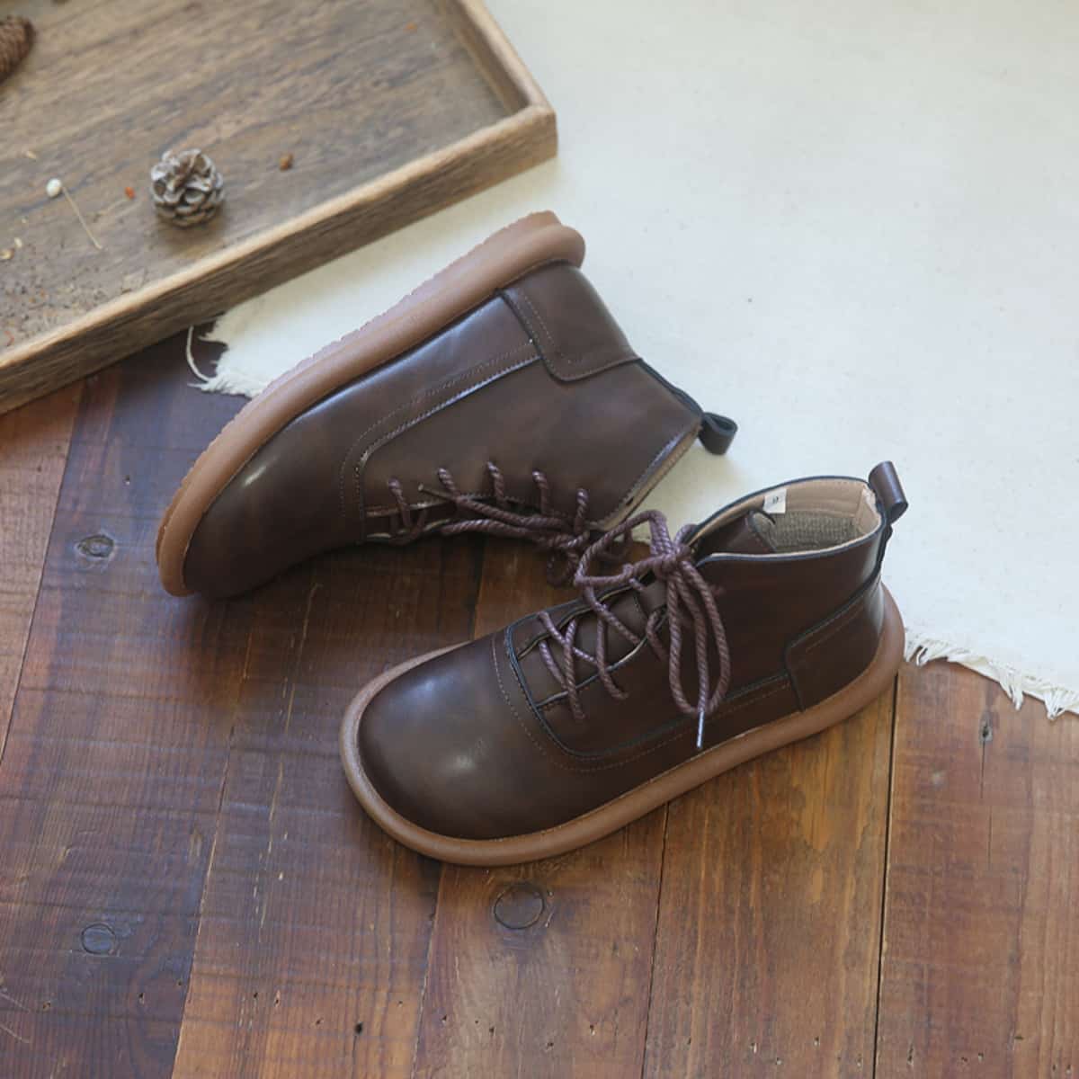 Round head lace-up flat-soled Martin boots autumn new low-heeled soft-soled short boots