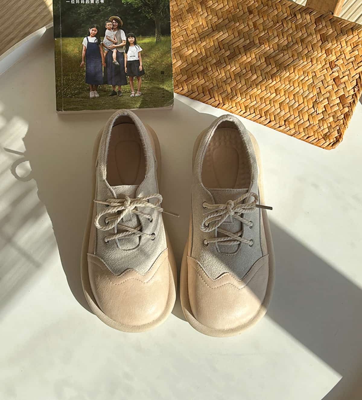 Small leather shoes women's new round head lace-up flats student single shoes