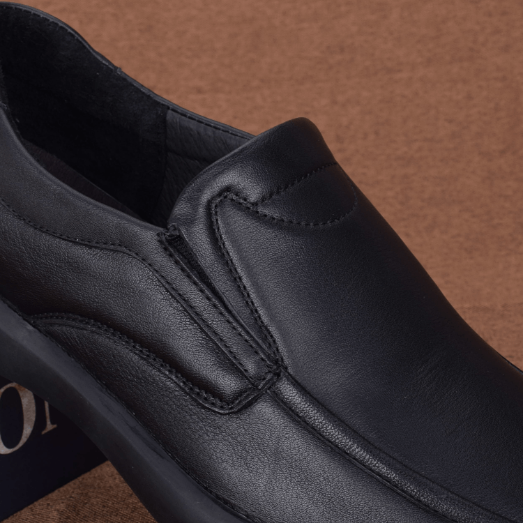 Business leather men's shoes spring and autumn first layer cowhide breathable soft sole non-slip dad shoes men's casual leather shoes soft surfac