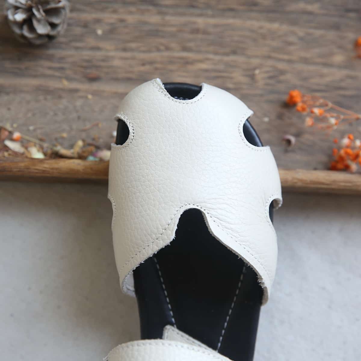 Leather hollow bag head flats summer comfortable word with low heel sandals women