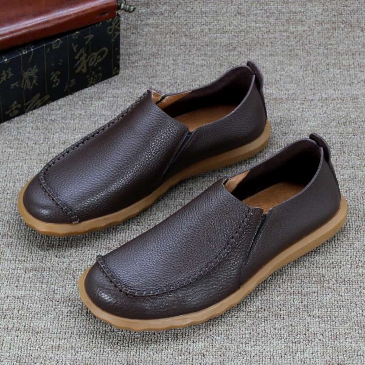 Leather casual leather shoes men's first layer cowhide lazy shoes beef tendon sole one pedal soft sole driving shoes tide