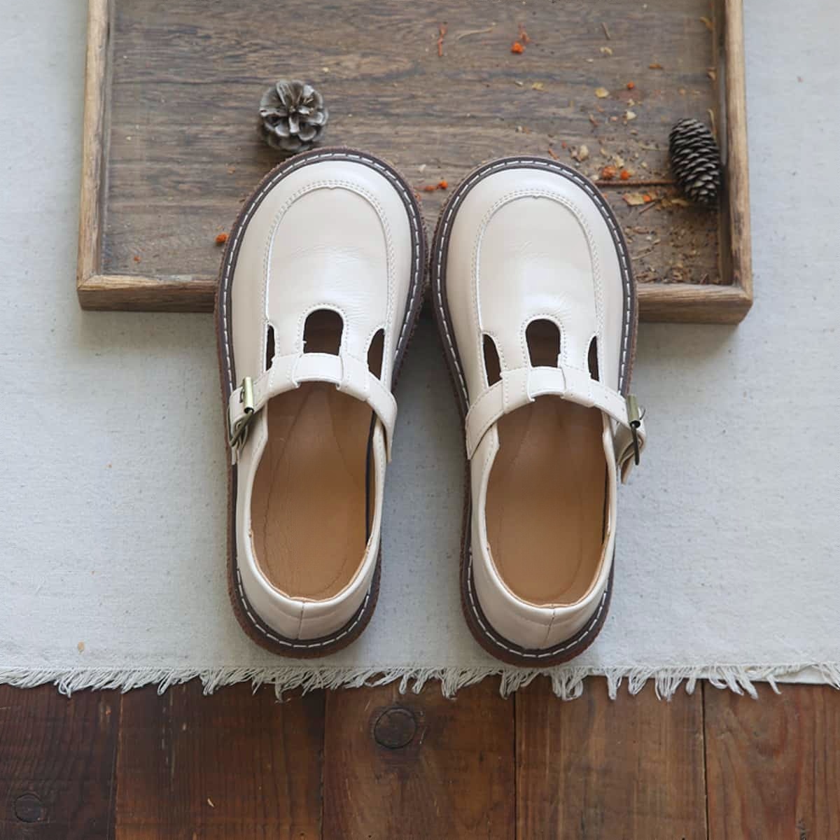 Hollow round head thick sole big head shoes summer word with middle heel versatile single shoes small leather shoes